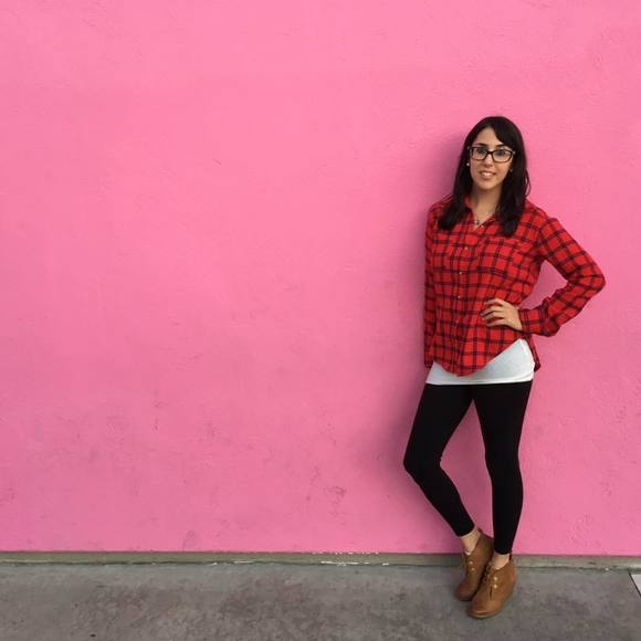 Meet your Posher, Zoe - Picture 1 of 1